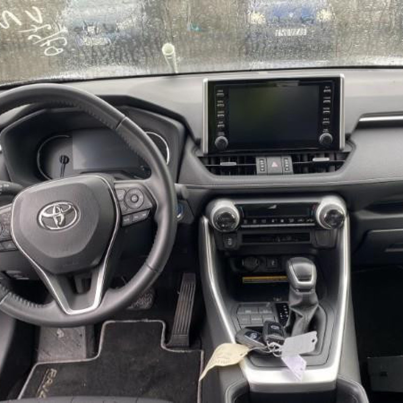 TOYOTA RAV4 5 2.5i - 16V HYBRID Photo n°24