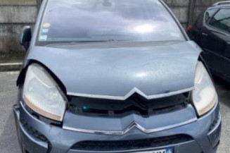 Anti brouillard arriere droit CITROEN C4 PICASSO 1