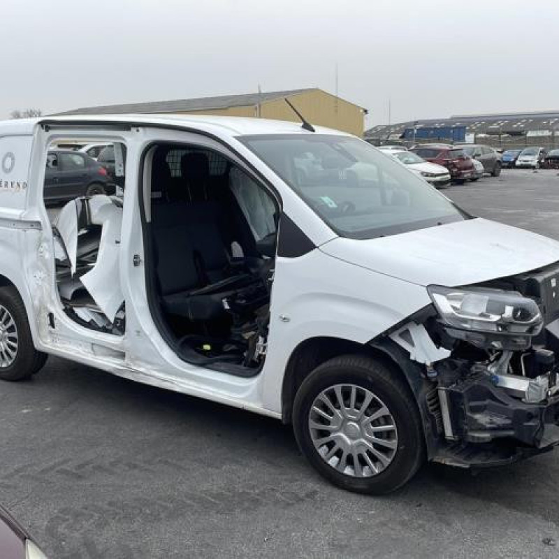 Maitre cylindre (freinage) TOYOTA PROACE 3 CITY Photo n°6