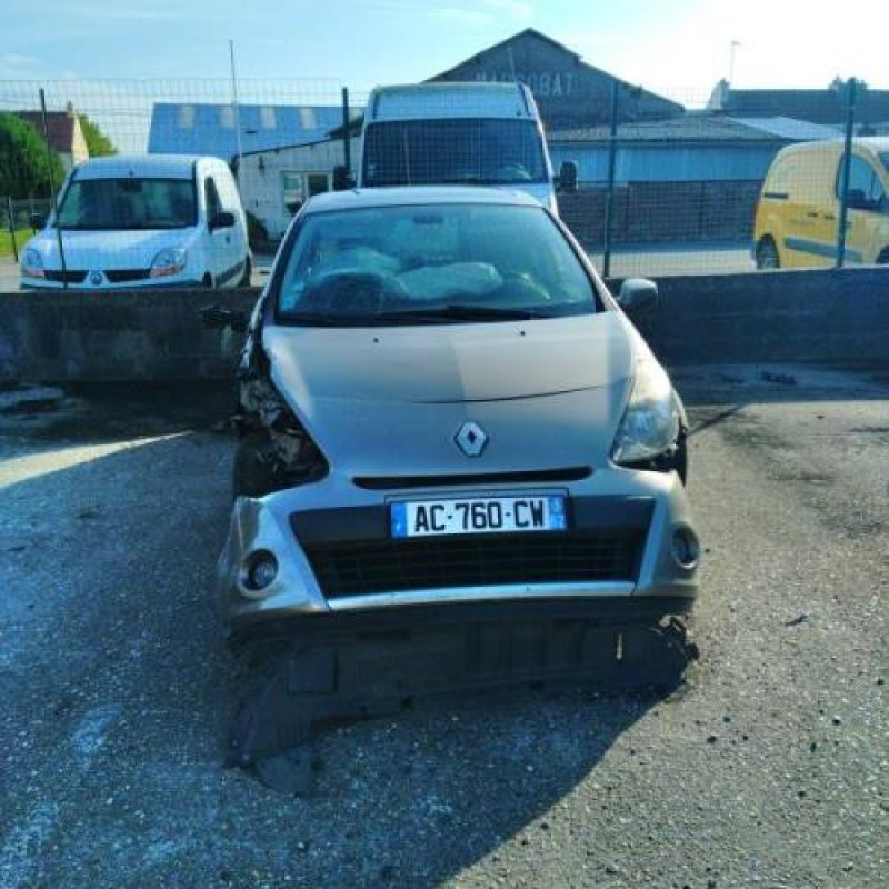 Boitier UCH RENAULT CLIO 3 Photo n°7