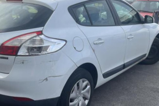 Boitier UCH RENAULT MEGANE 3