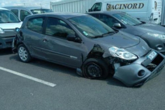 Boitier UCH RENAULT CLIO 3