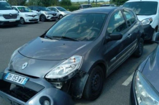 Boitier UCH RENAULT CLIO 3