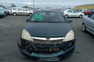 Leve vitre mecanique arriere droit OPEL ASTRA H