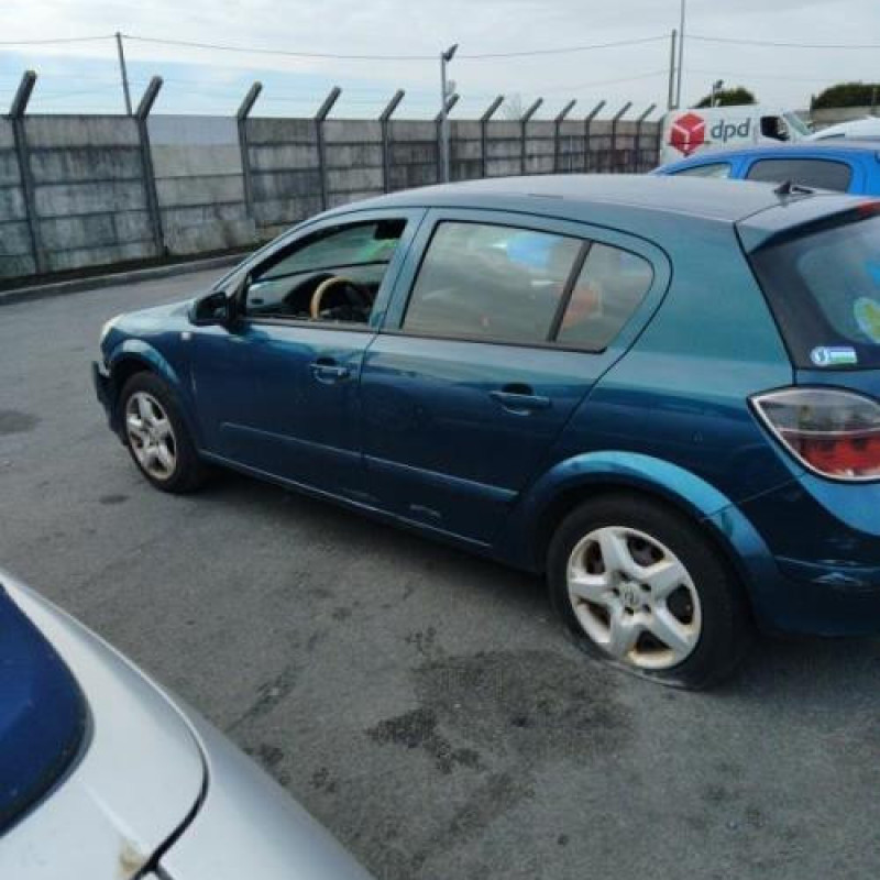 Leve vitre mecanique arriere droit OPEL ASTRA H Photo n°8