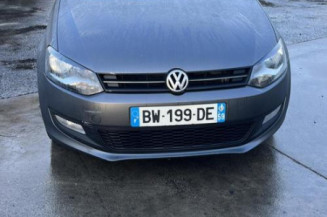 Pare boue avant gauche VOLKSWAGEN POLO 5