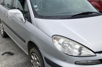 Pare choc arriere PEUGEOT 807