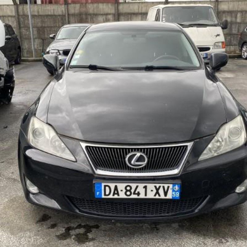 LEXUS IS 2 PHASE 1 220D 2.2D - 16V TURBO Photo n°8