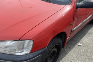 Poignee porte avant gauche PEUGEOT 106