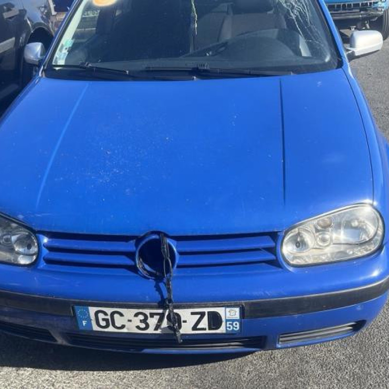 Pare choc arriere VOLKSWAGEN GOLF 4 Photo n°7