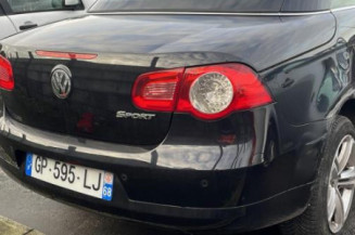 Pare choc arriere VOLKSWAGEN EOS