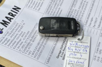 Vitre arriere droit VOLKSWAGEN POLO 4