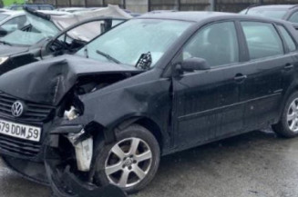 Vitre arriere droit VOLKSWAGEN POLO 4