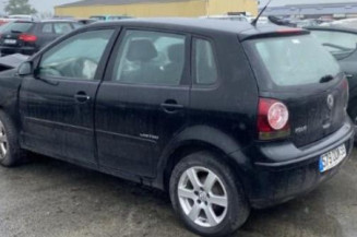 Vitre arriere droit VOLKSWAGEN POLO 4