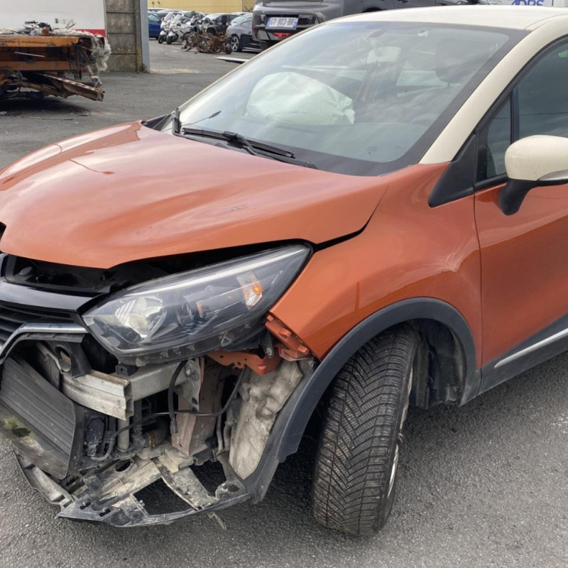 RENAULT CAPTUR 1 PHASE 1 0.9i - 12V TURBO TCE 90 Photo n°1