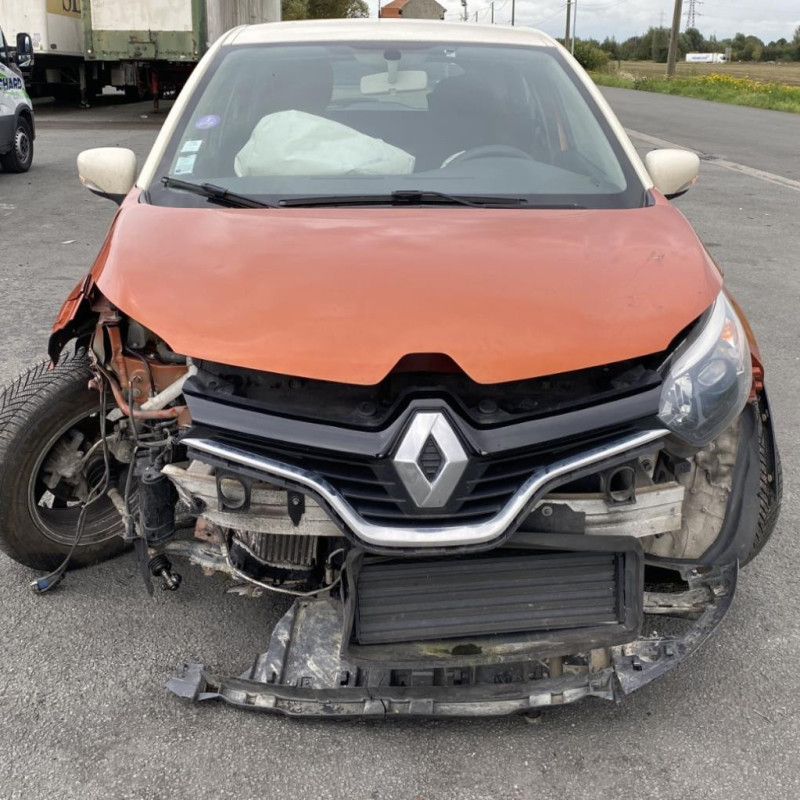 RENAULT CAPTUR 1 PHASE 1 0.9i - 12V TURBO TCE 90 Photo n°9