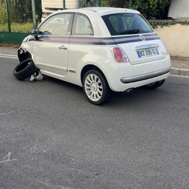 FIAT 500 2 PHASE 1 1.2i - 8V Photo n°4