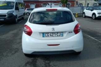 Glace retroviseur gauche PEUGEOT 208 1