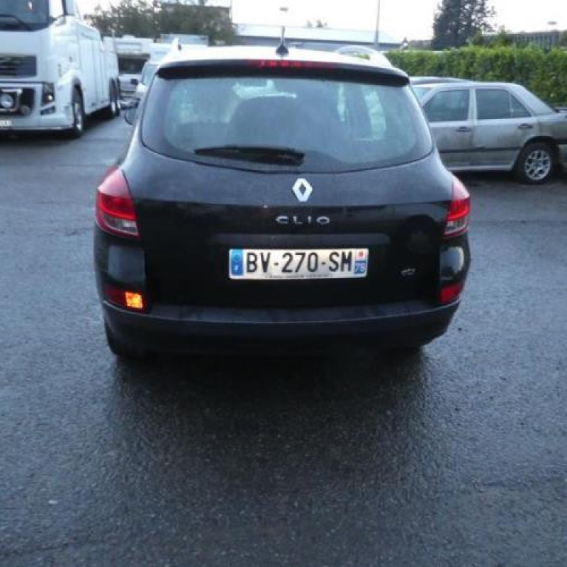 Boitier UCH RENAULT CLIO 3 Photo n°6