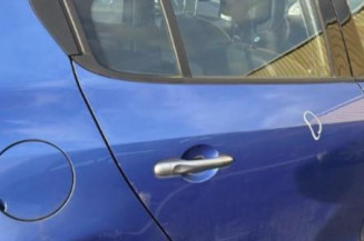 Porte fusible RENAULT MEGANE 3