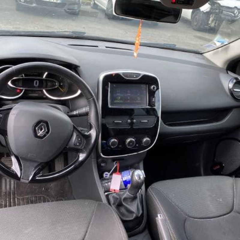 RENAULT CLIO 4 PHASE 1 1.5 DCI - 8V TURBO Photo n°27