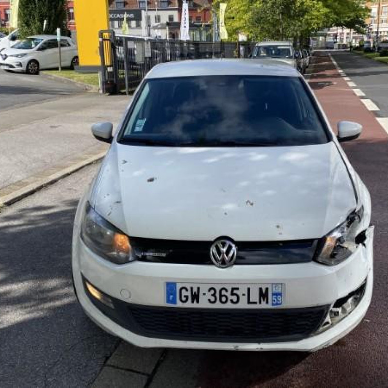 VOLKSWAGEN POLO 5 PHASE 1 1.2 TDI - 12V TURBO Photo n°6