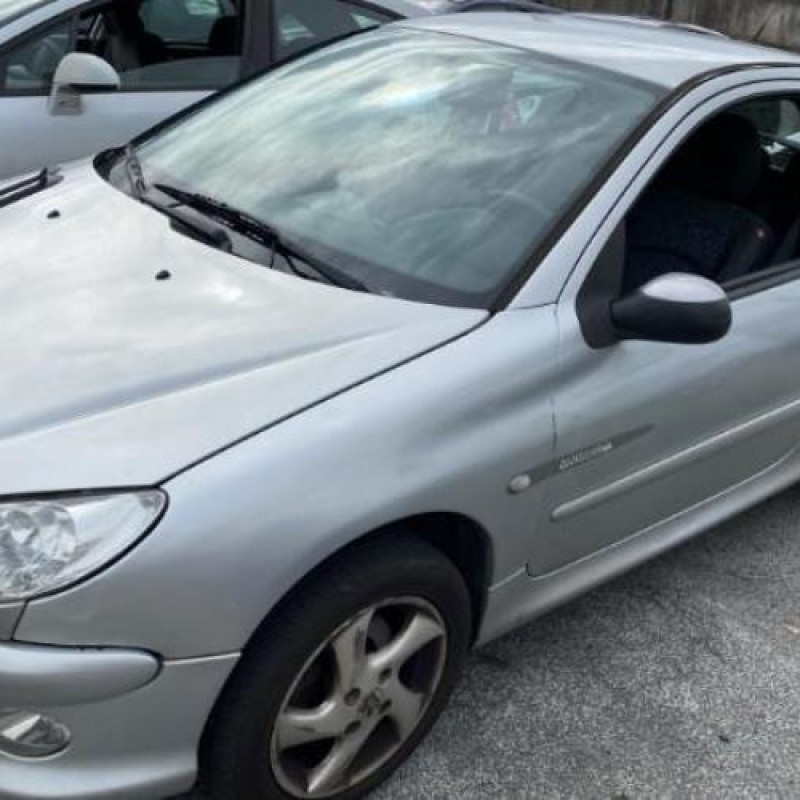 Bouchon de carburant PEUGEOT 206 Photo n°5