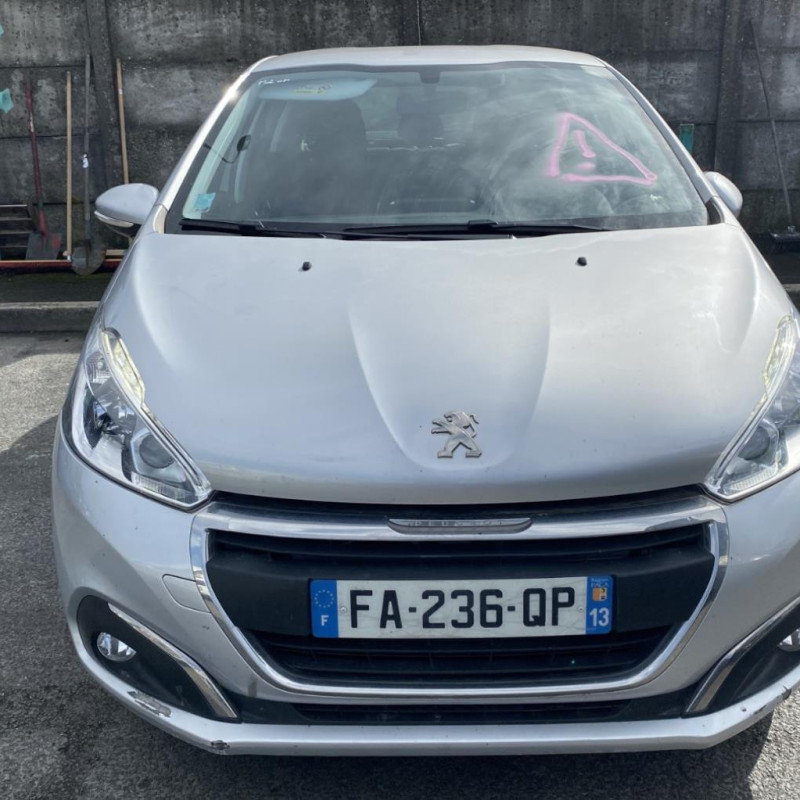 PEUGEOT 208 1 PHASE 2 1.2 VTI - 12V Photo n°20