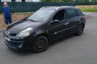 Boitier UCH RENAULT CLIO 3