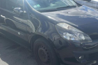 Boitier UCH RENAULT CLIO 3