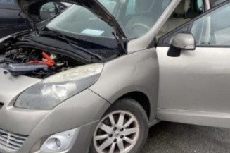 Boitier UPC RENAULT GRAND SCENIC 3