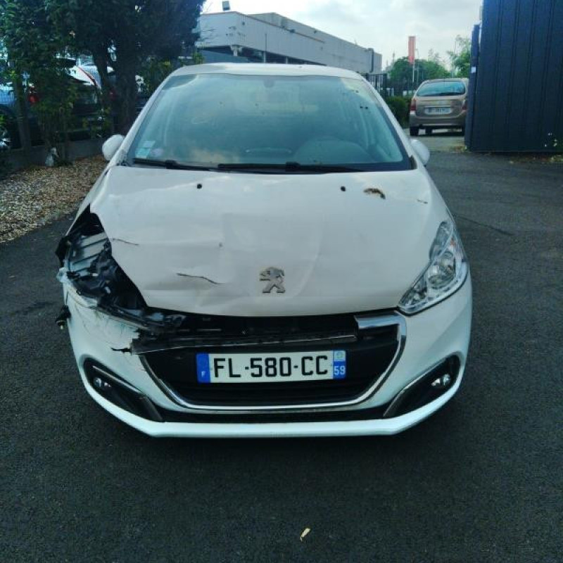 PEUGEOT 208 1 PHASE 2 1.2 VTI - 12V Photo n°1