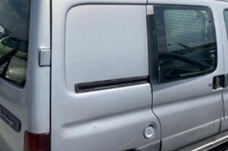 Poignee porte avant gauche CITROEN BERLINGO 1