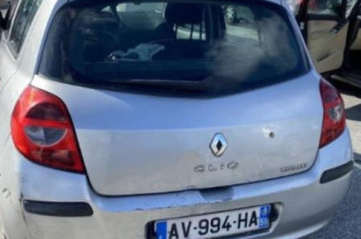 Custode arriere droit (porte) RENAULT CLIO 3