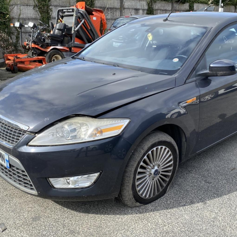 FORD MONDEO 3 PHASE 1 1.8 TDCI - 8V TURBO Photo n°12