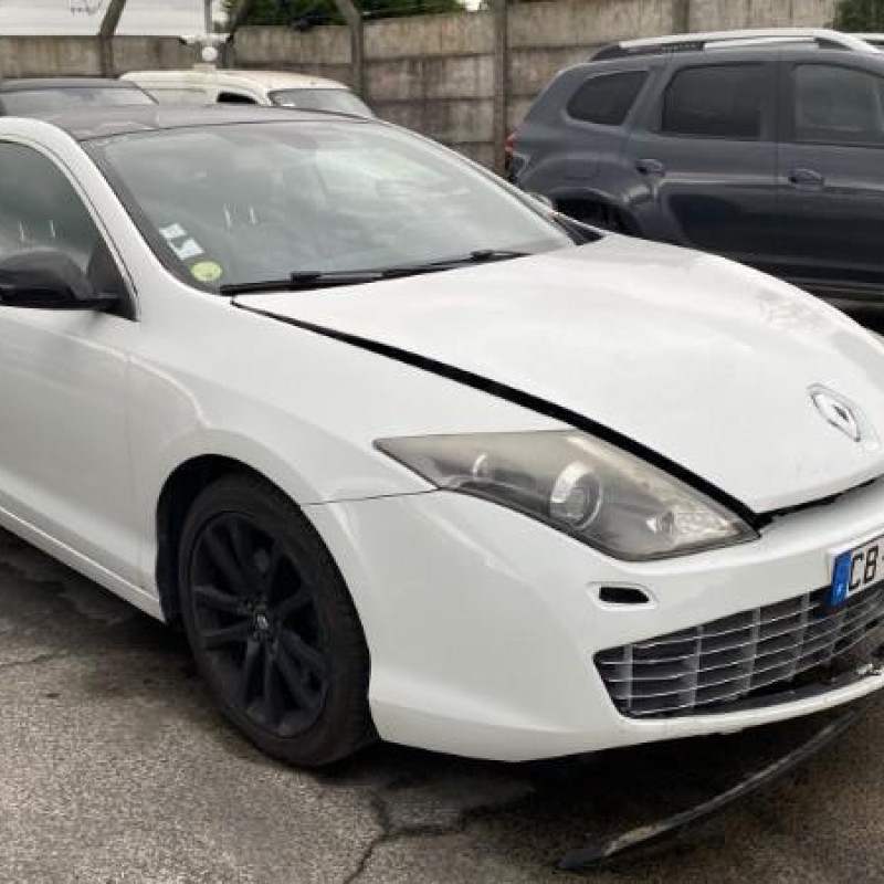 RENAULT LAGUNA 3 PHASE 1 COUPE 2.0 DCI - 16V TURBO Photo n°2