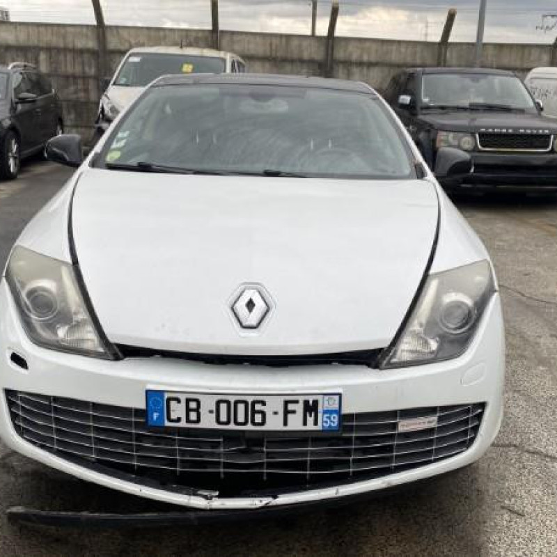 RENAULT LAGUNA 3 PHASE 1 COUPE 2.0 DCI - 16V TURBO Photo n°8