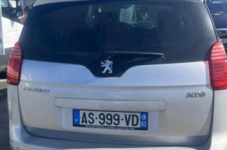 Vitre arriere droit PEUGEOT 5008 1