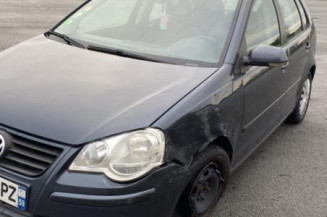 Vitre arriere droit VOLKSWAGEN POLO 4