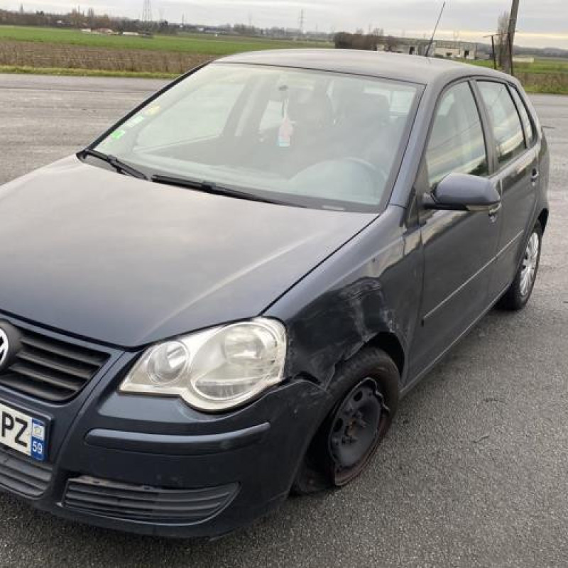 Vitre arriere droit VOLKSWAGEN POLO 4 Photo n°8