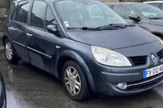 Boitier UCH RENAULT SCENIC 2