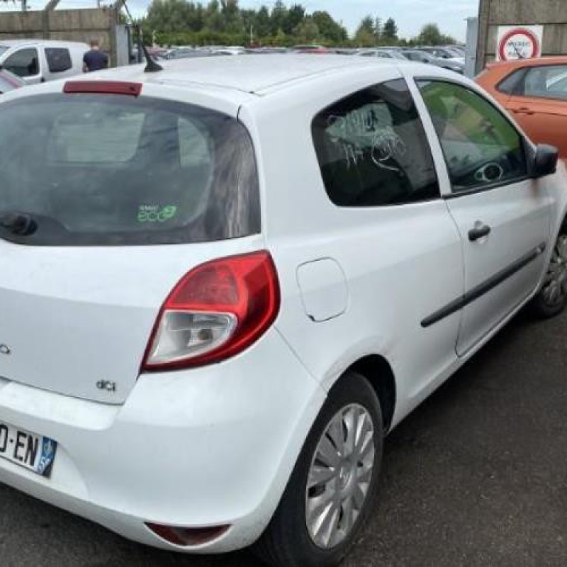 Boitier UCH RENAULT CLIO 3 Photo n°6