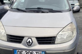 Boitier UCH RENAULT SCENIC 2