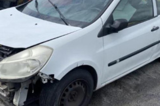 Boitier UCH RENAULT CLIO 3