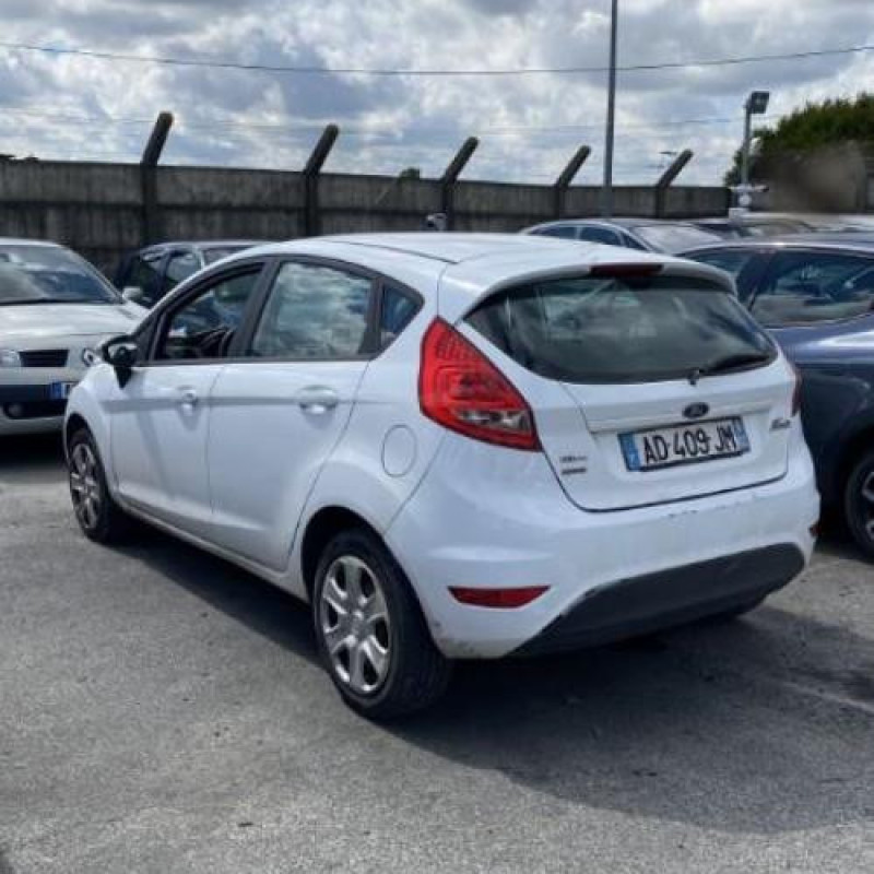 Poignee porte arriere droit FORD FIESTA 6 Photo n°4