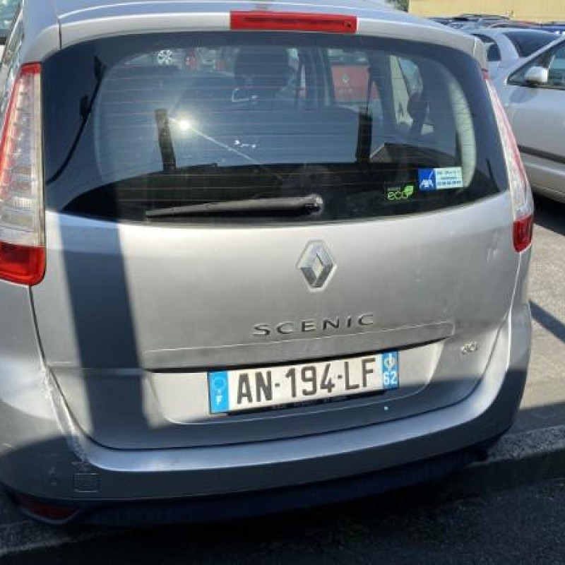 RENAULT GRAND SCENIC 3 PHASE 1 1.5 DCI - 8V TURBO Photo n°15