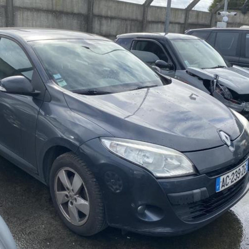 Poignee porte arriere droit RENAULT MEGANE 3 Photo n°15