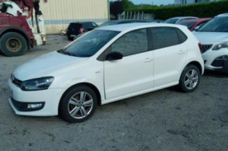 Poignee porte arriere droit VOLKSWAGEN POLO 5