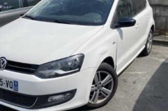 Poignee interieur arriere droit VOLKSWAGEN POLO 5