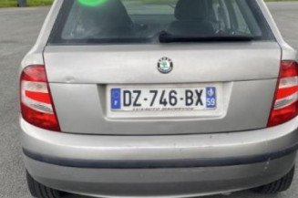 Pare choc arriere SKODA FABIA 1